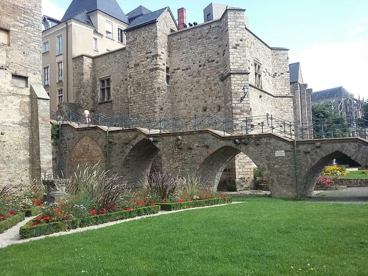 Petite Maison Romantique Au Calme, Coeur Historique Plantagenet, Vue Ville เลอม็องส์ ภายนอก รูปภาพ